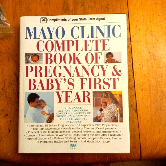 Mayo Clinic Complete Book of Pregnancy & Baby's First Year - Hardback 750 pages - Picture 1 of 10